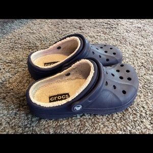Fur crocs